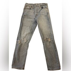 Women’s Levi’s Wedgie Straight Distressed Jeans, size 28